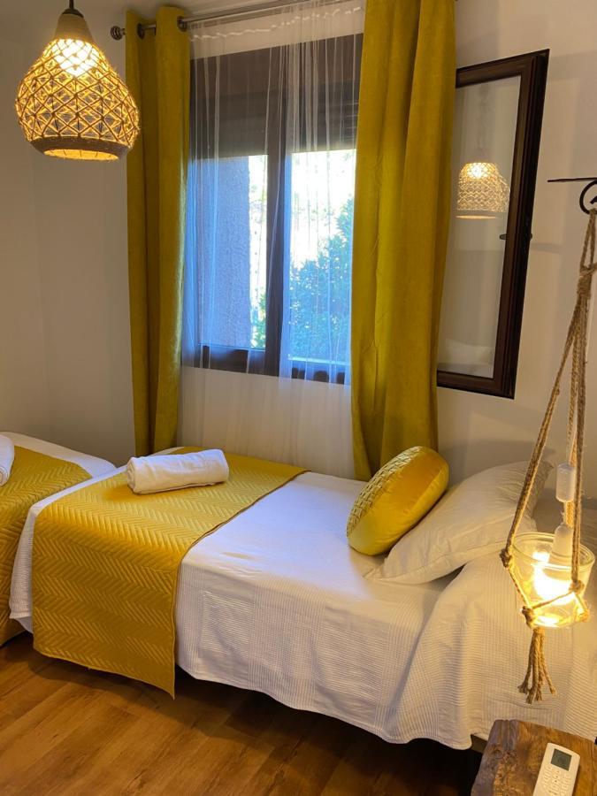Apartamento Rural Prunus Avium Cambron Eksteriør billede